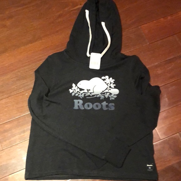 Roots Tops - Roots NWT Ladies small black cropped hoodie